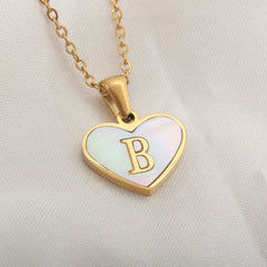 26 Letter Heart-shaped Necklace White Shell Love Clavicle Chain Fashion Personalized Necklace For Women Jewelry Valentine's Day